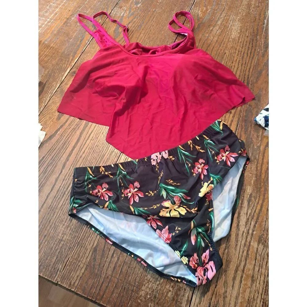 New 2XL Esprlia Swimsuit Bathing Suit Bikini Red Hankerchief Top Floral Bottoms